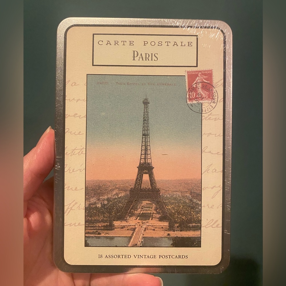 NIB Collection of 18 Vintage Paris Postcards in a tin